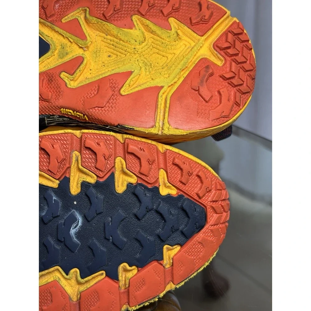 Hoka One One hoka one
